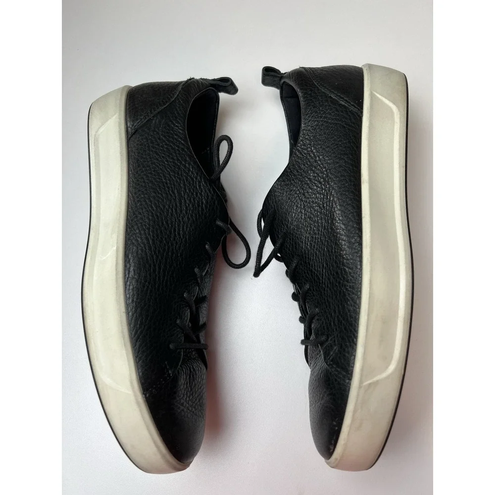 ECCO Women's Soft Leather  Sneaker  Black Size 9 US / 40 EU Extra Width